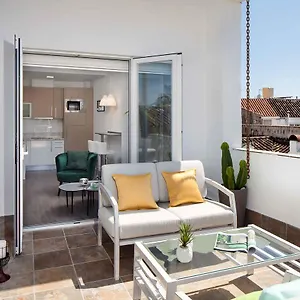 inmalaga-penthouse-padilla.hotelsinnerja.org/